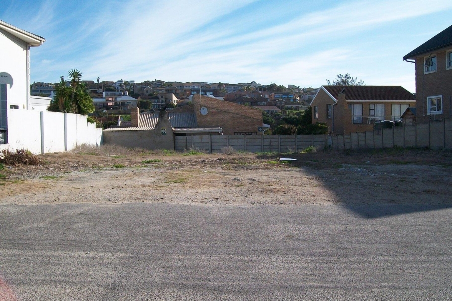 0 Bedroom Property for Sale in Wavecrest Eastern Cape